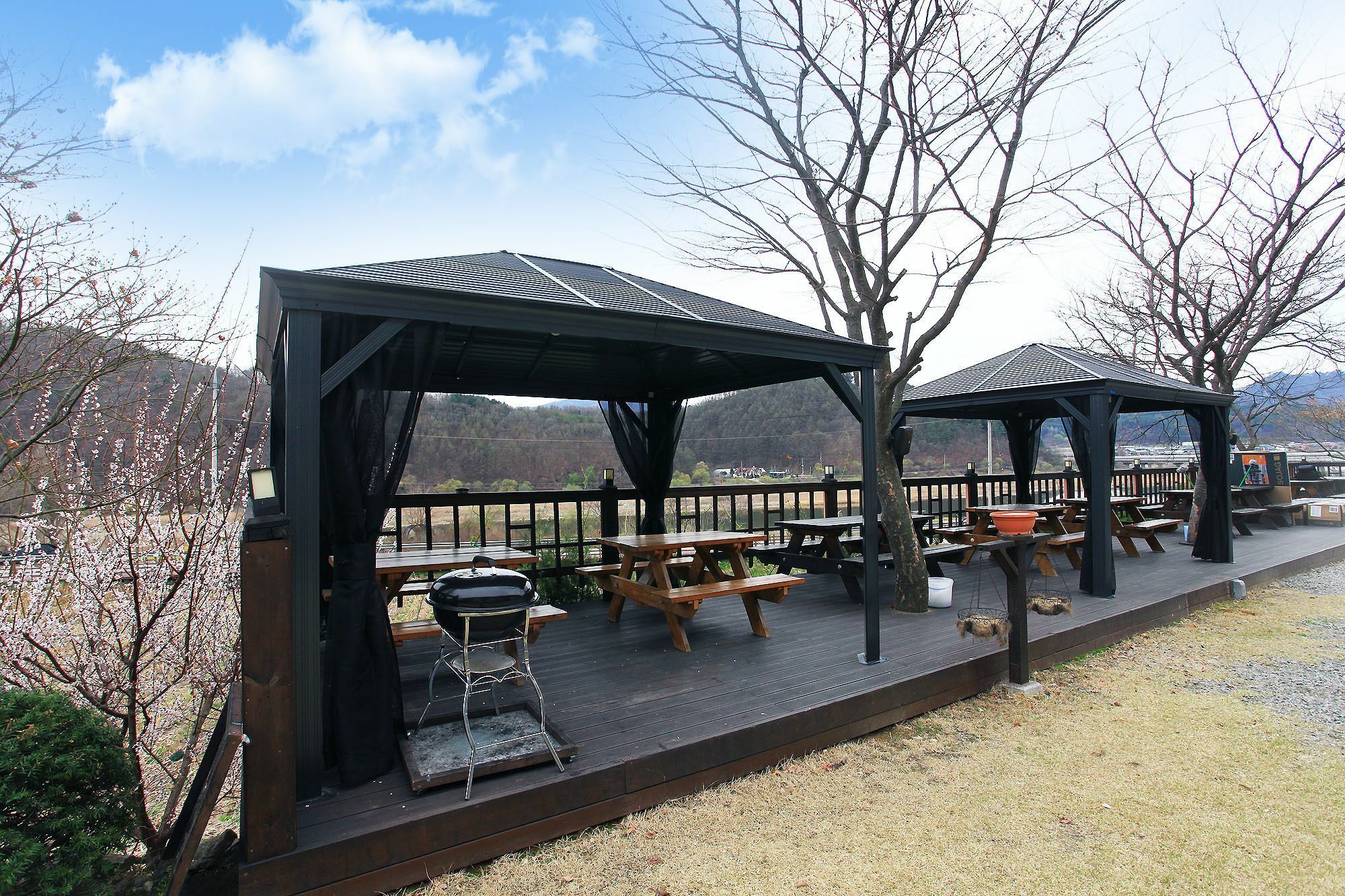 Forest Of Color Pension Hongcheon Exterior photo